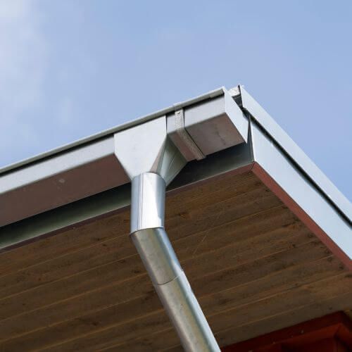 Lindab Magestic Rectangular Steel Gutter 70mm Flex-Fit Fascia Bracket - 140mm Galvanised