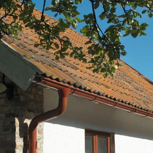 Lindab Steel Gutter Internal Angle 135 - 125mm Tile Red